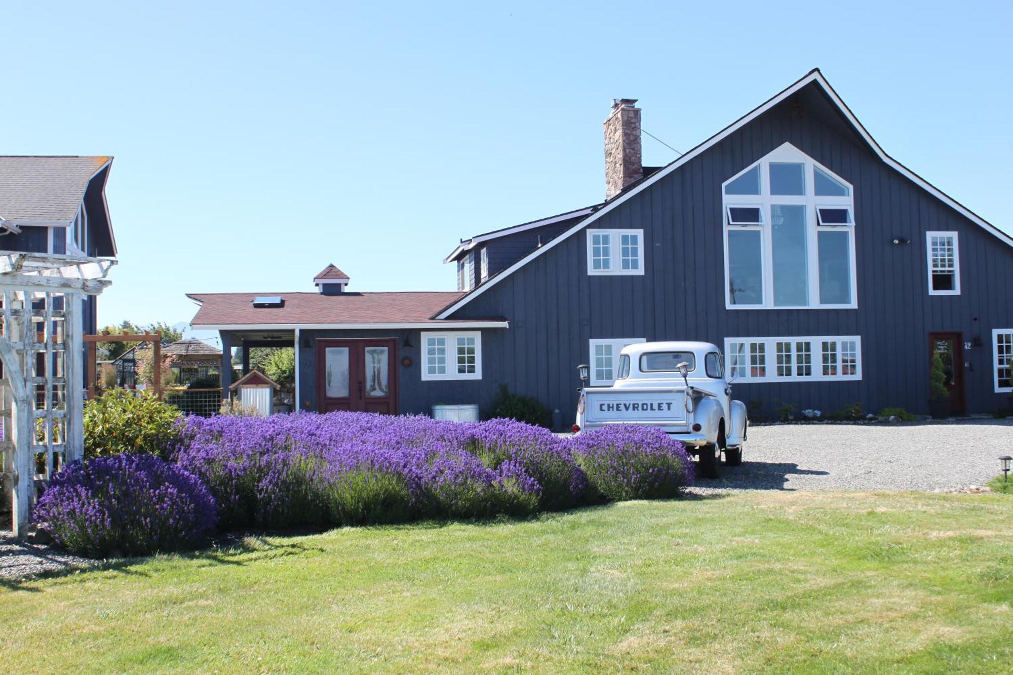 Dungeness Barn House Bed And Breakfast At Two Crows Farm Sequim Luaran gambar
